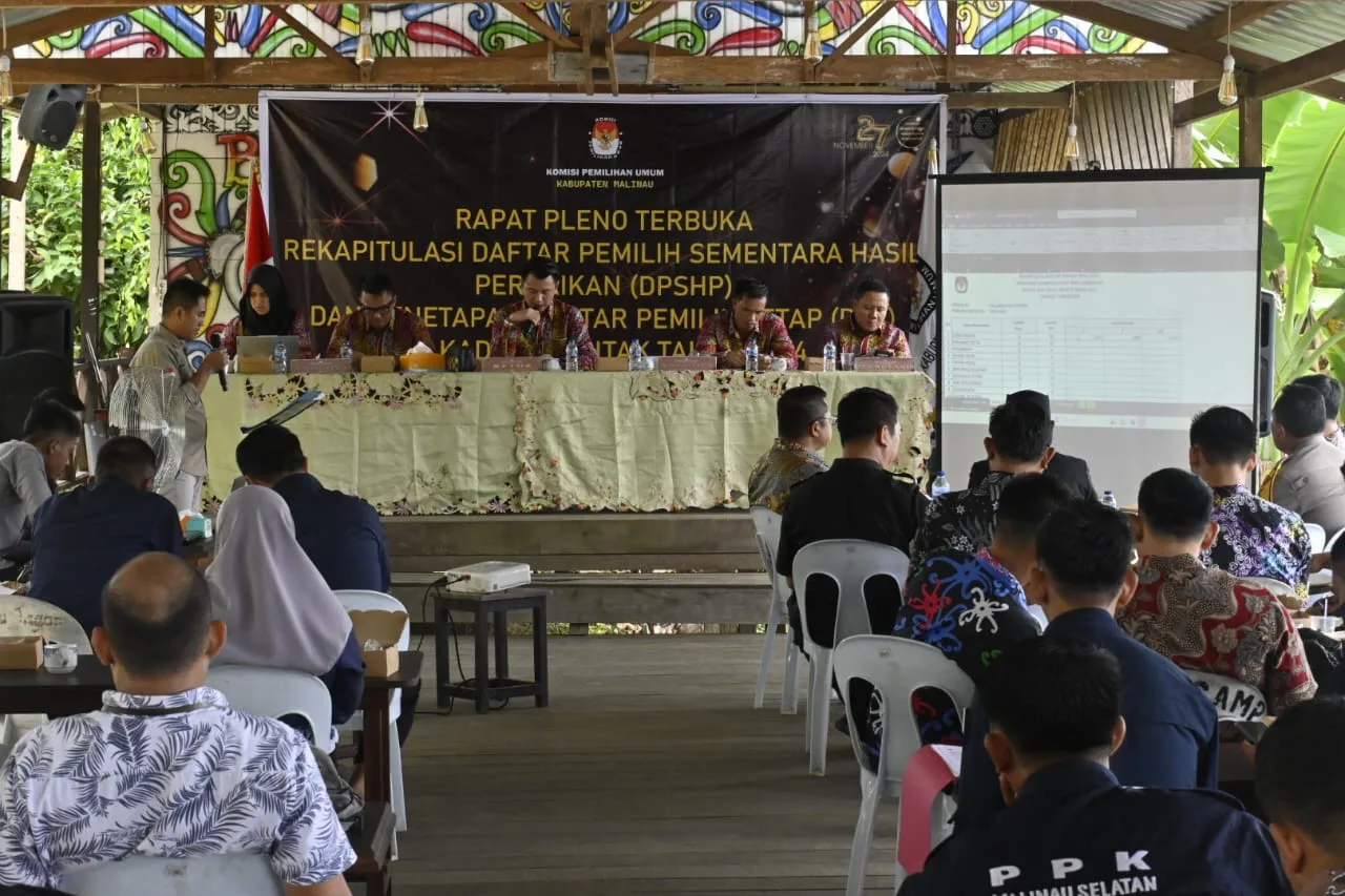 Rapatr Pleno TErbuka penetapan DPT Malinau Pilkada 2024