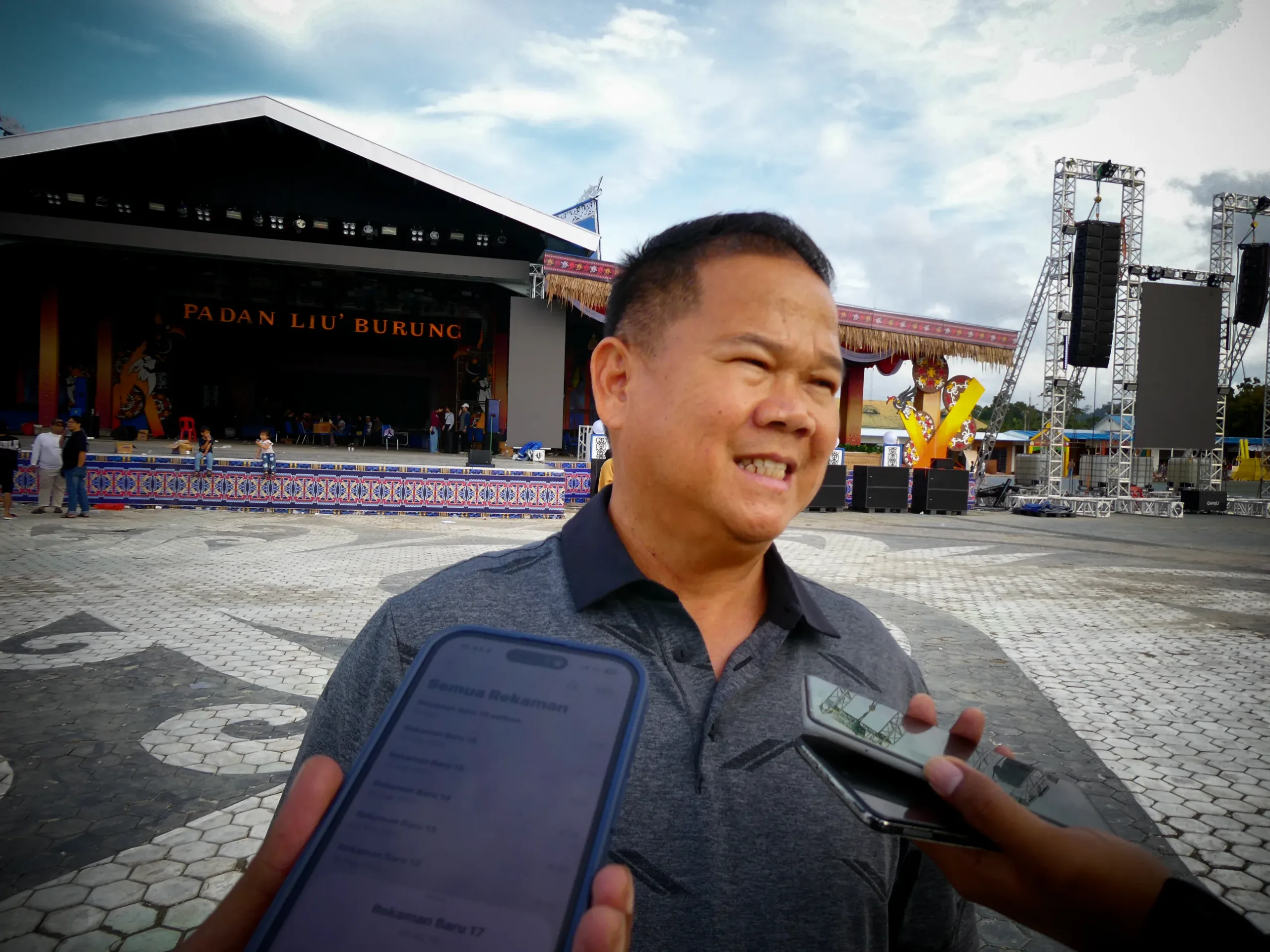 Ernes Silvanus Irau 11 Ketua Panitia Irau Malinau ke-11 sekaligus Sekda Malinau, Ernes Silvanus