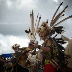 Amai Pilius berperan sebagai Kepala Adat Besar yang mempersatukan 10 subetnik lewat Upacara Meliwa