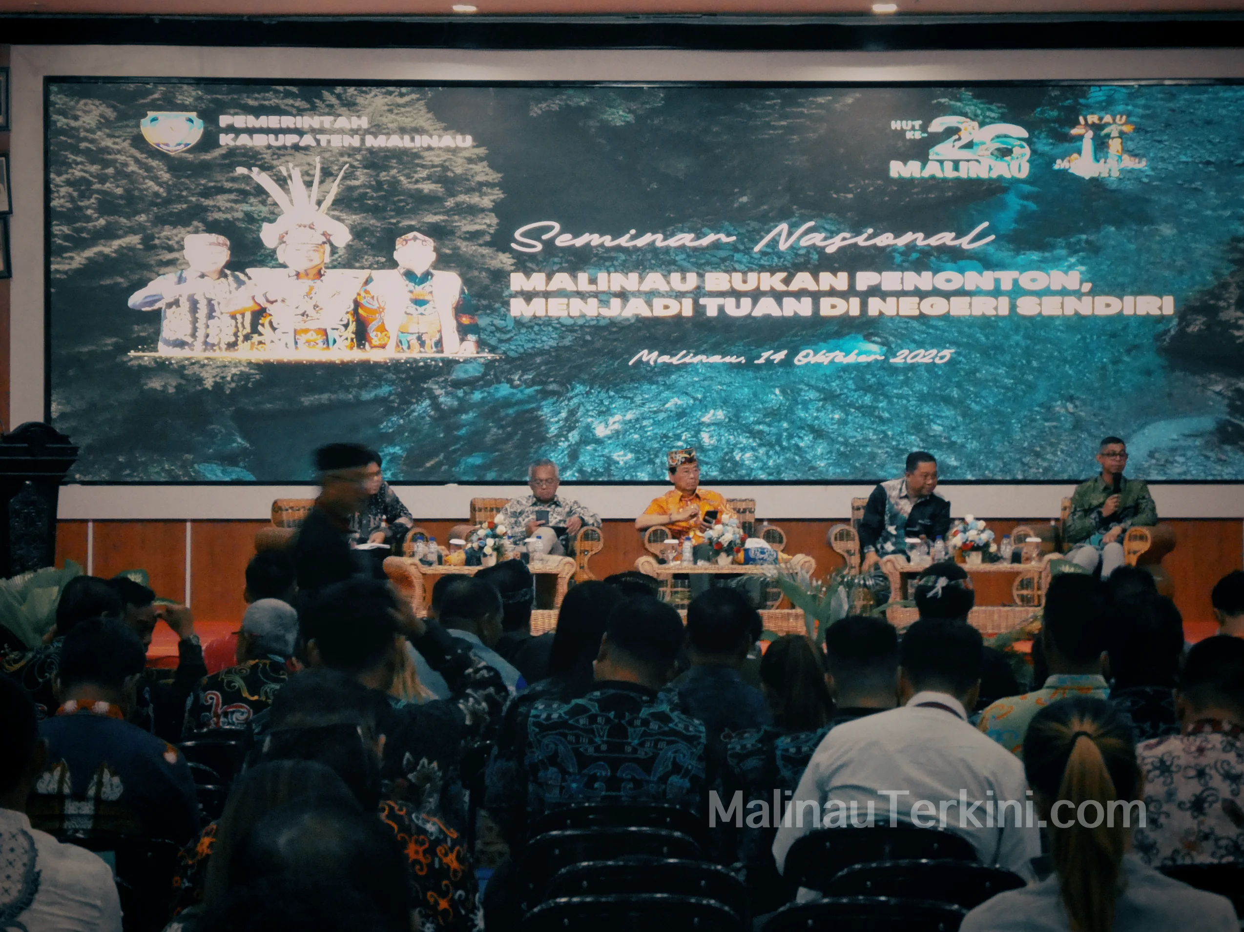 Seminar Nasional Energi di Irau Malinau 2025 Empat tokoh nasional bahas kemandirian energi Malinau dan peran daerah dalam proyek strategis nasional.