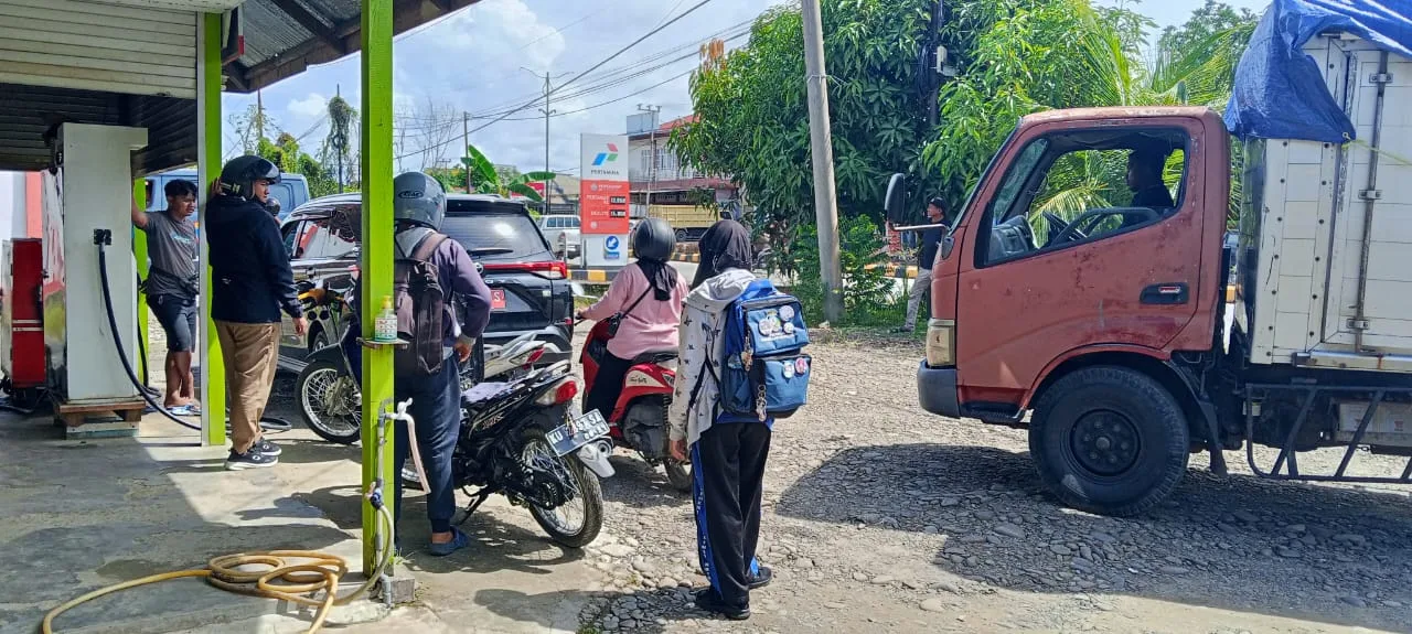 BBM Langka memicu panik buying di sejumlah Pertashop