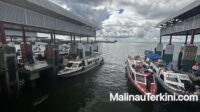 Antrean padat penumpang speedboat di Pelabuhan Tengkayu Tarakan Kalimantan Utara saat puncak arus liburan, menunjukkan lonjakan aktivitas transportasi laut Kaltara