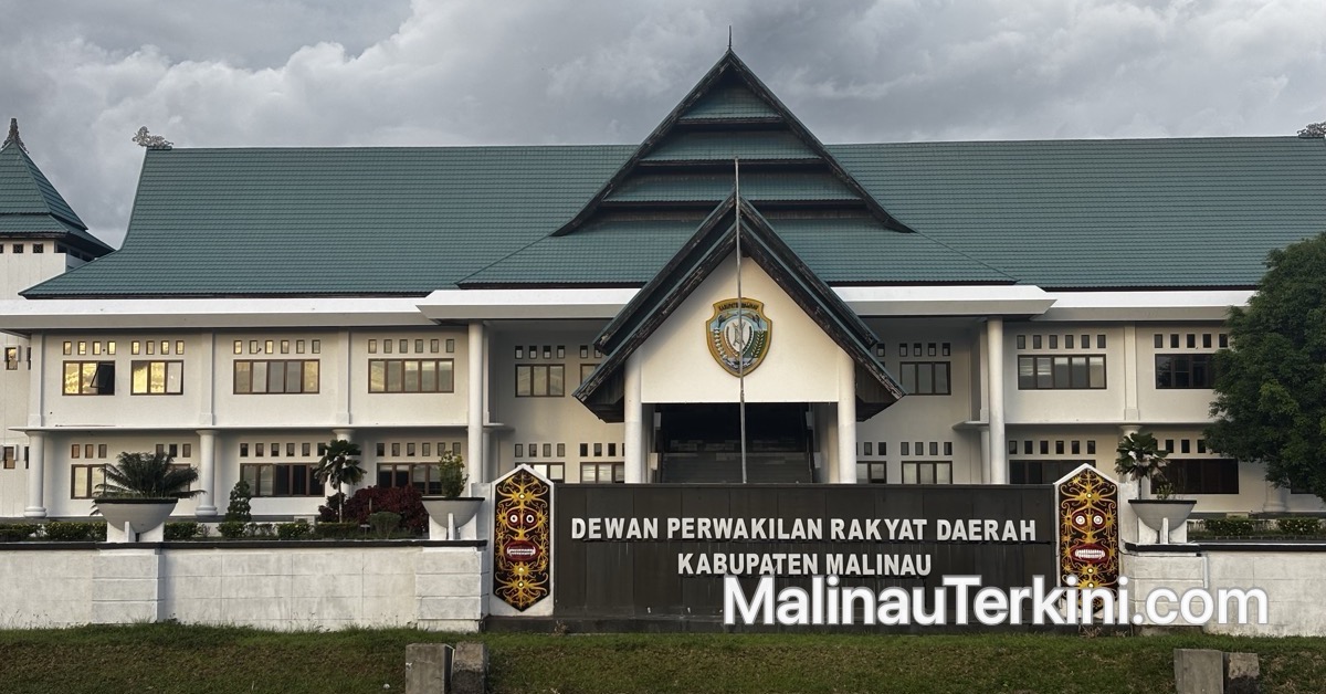 Direktori Lengkap Pejabat Pemda Malinau: Daftar Kadis, Camat, dan Faskes Terbaru ©MalinauTerkini.com Kantor dprd malinau di Pusat Pemerintahan Kabupaten Malinau, Kaltara