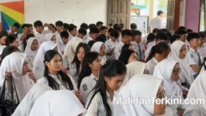 Siswi SMA dan SMK di Malinau menunggu pengumuman daya tampung SPMB Kaltara tahun 2026