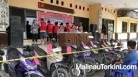 Jumpa pers pengungkapan kasus curanmor Malinau di Mapolres Malinau dengan deretan sepeda motor barang bukti